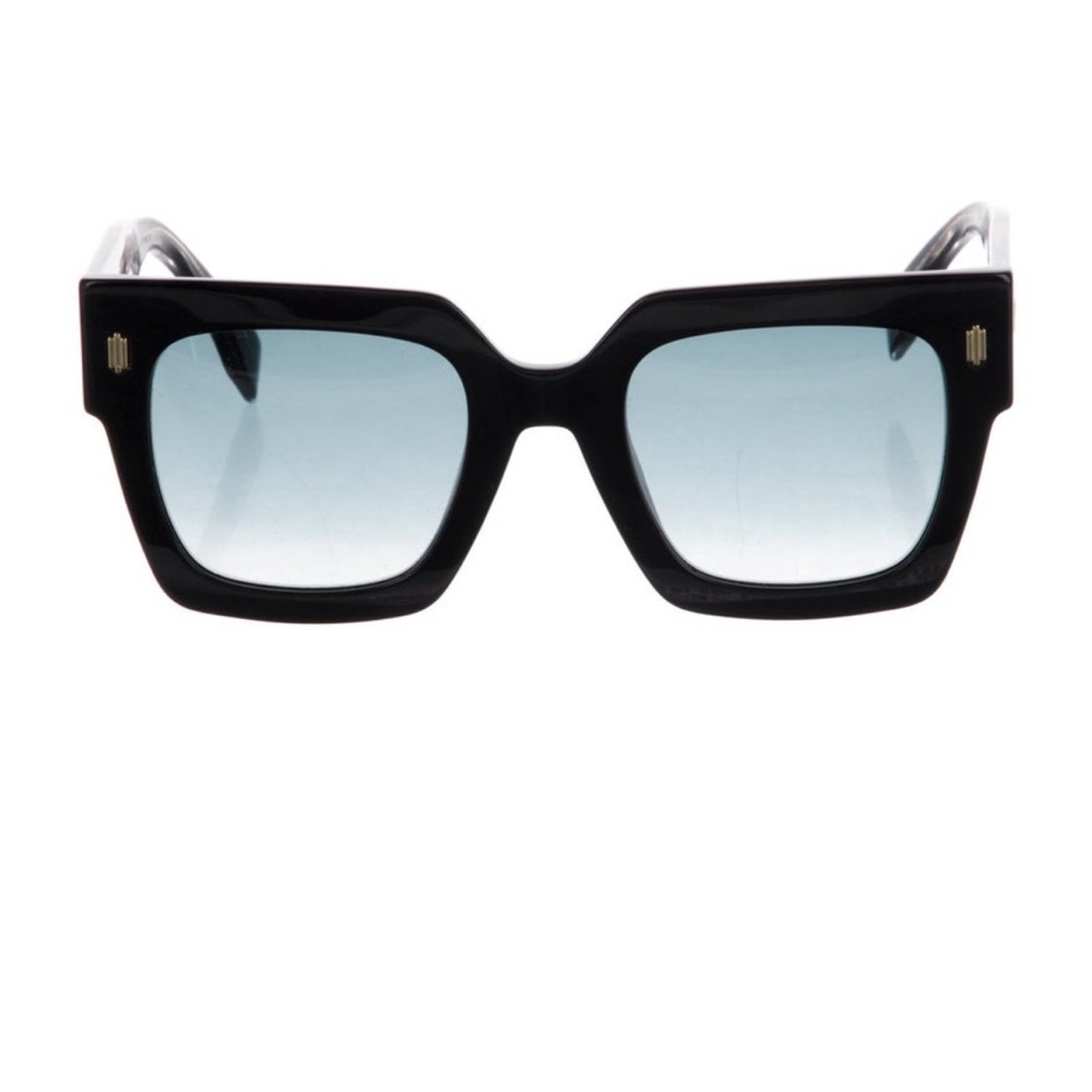 Fendi Black Gradient Square Oversized Sunglasses - Picture 11 of 12